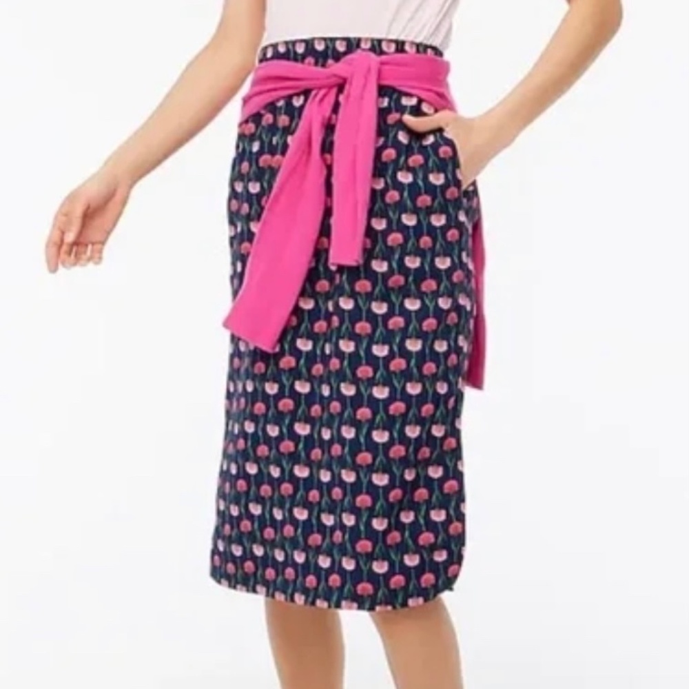 Jcrew mid length pull on floral skirt